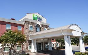 Holiday Inn Express Cedar Hill Texas